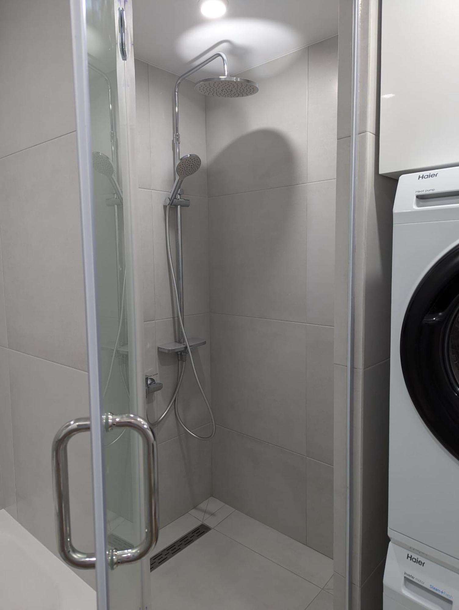 Moonflower Residence 4645 比什凯克 外观 照片
